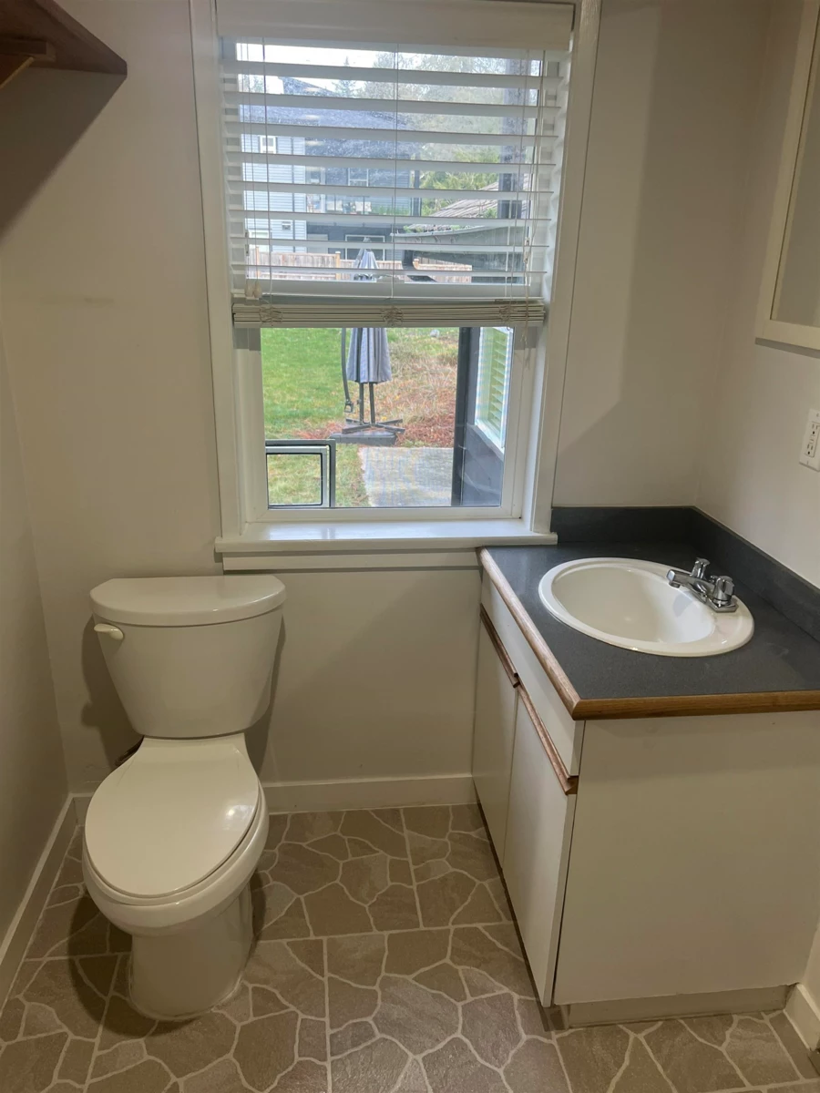 Outdoor Patio Photo of 716/718 Hillcrest Road, Gibsons, BC