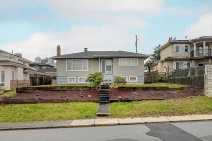 4144 Price Crescent, Burnaby, BC, Burnaby — Single Family Residence for sale