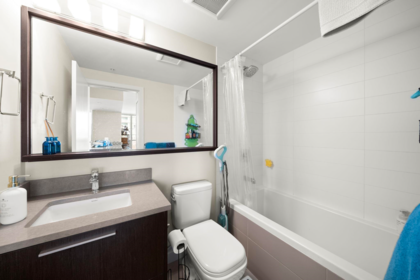 Laundry Room Photo of 708 2975 Atlantic Avenue, Coquitlam, BC
