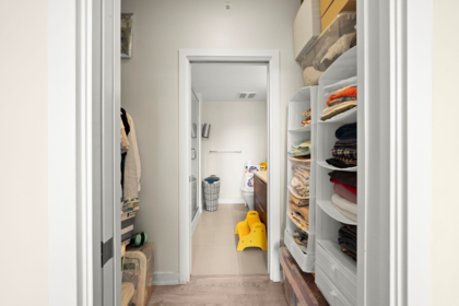Powder Room Photo of 708 2975 Atlantic Avenue, Coquitlam, BC