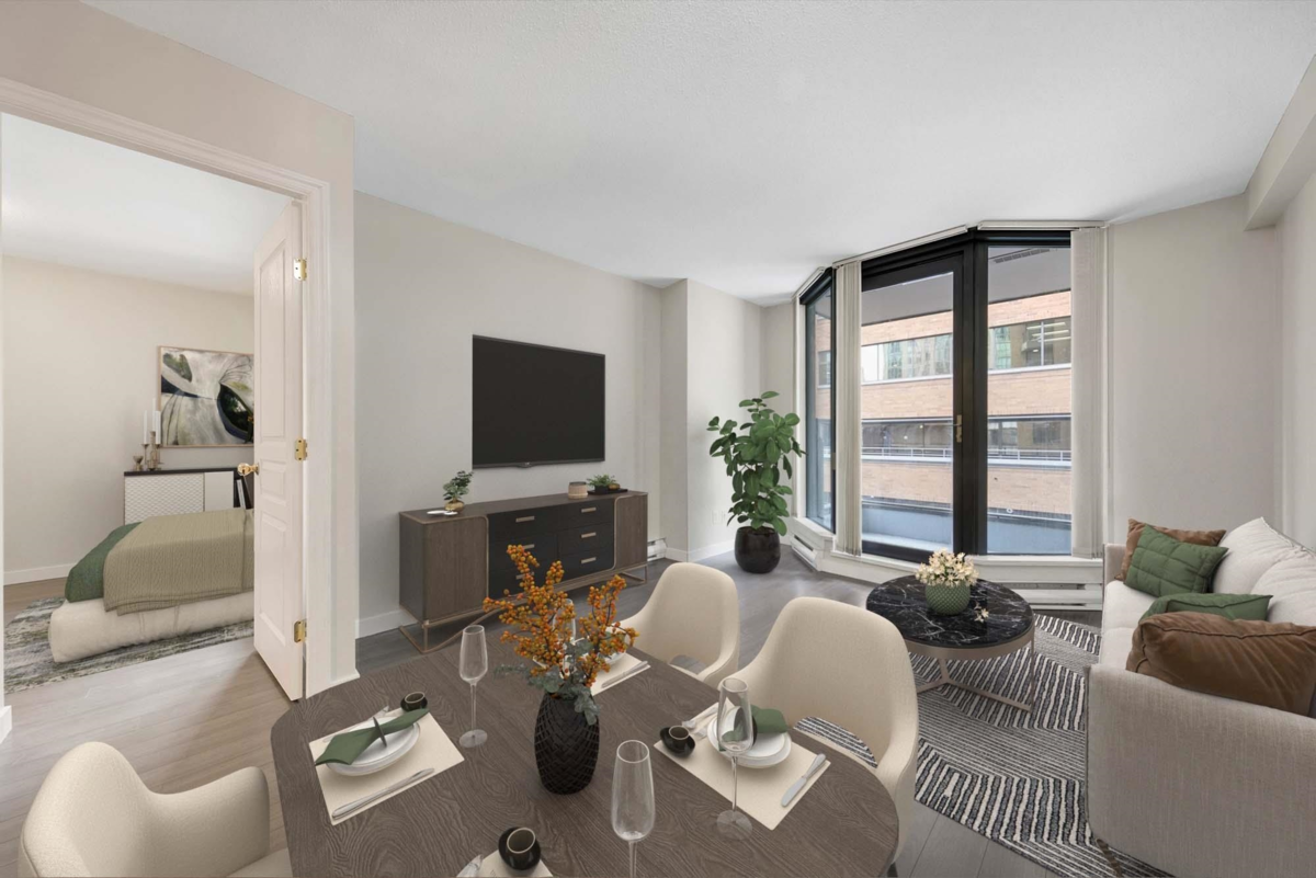 Dining Area Photo of 309 1189 Howe Street, Vancouver, BC