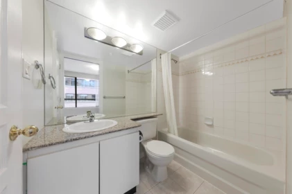 Walk-In Closet Photo of 309 1189 Howe Street, Vancouver, BC