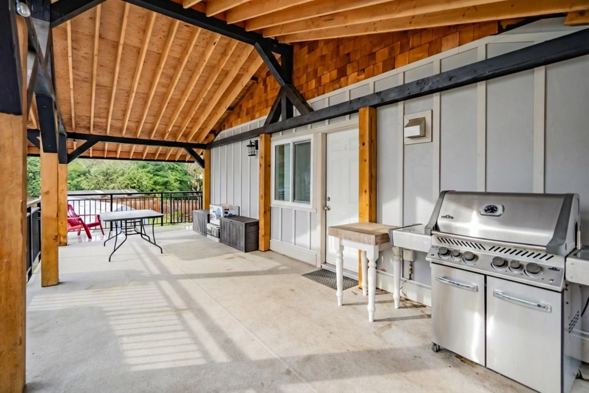 Living Room Photo of 20837 Stoney Avenue, Maple Ridge, BC