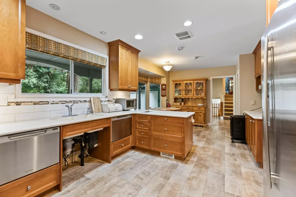 Bedroom 2 Photo of 21470 124th Avenue, Maple Ridge, BC