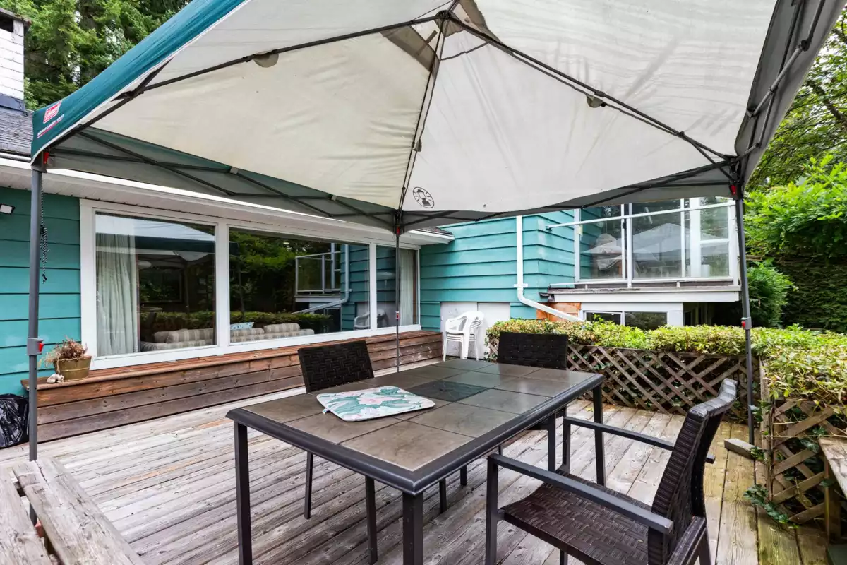 Garden / Landscaping Photo of 21470 124th Avenue, Maple Ridge, BC