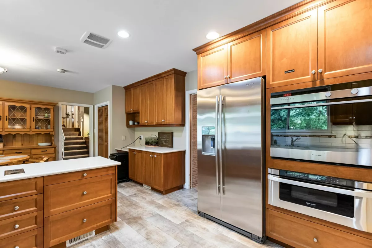 Primary Bathroom Photo of 21470 124th Avenue, Maple Ridge, BC