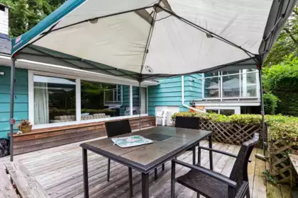 Garden / Landscaping Photo of 21470 124th Avenue, Maple Ridge, BC