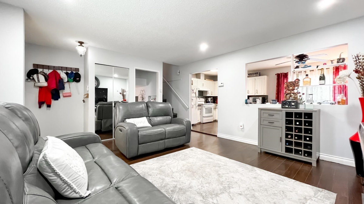 Primary Bedroom Photo of 14096 66a Avenue, Surrey, BC