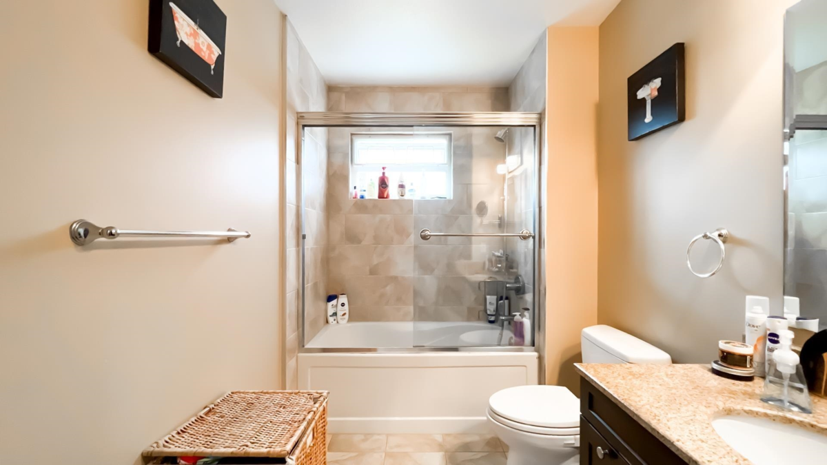 Staircase Photo of 14096 66a Avenue, Surrey, BC