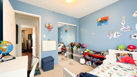 Laundry Room Photo of 14096 66a Avenue, Surrey, BC