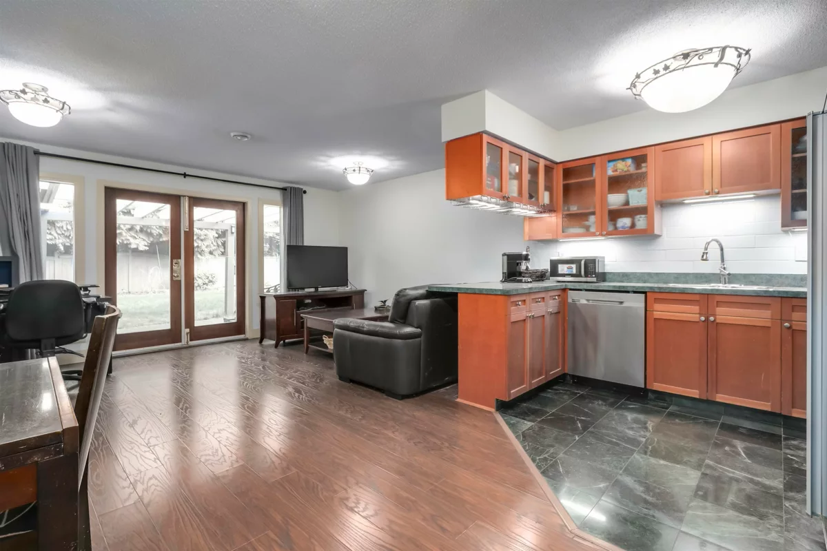 Powder Room Photo of 7680 Cheviot Place, Richmond, BC