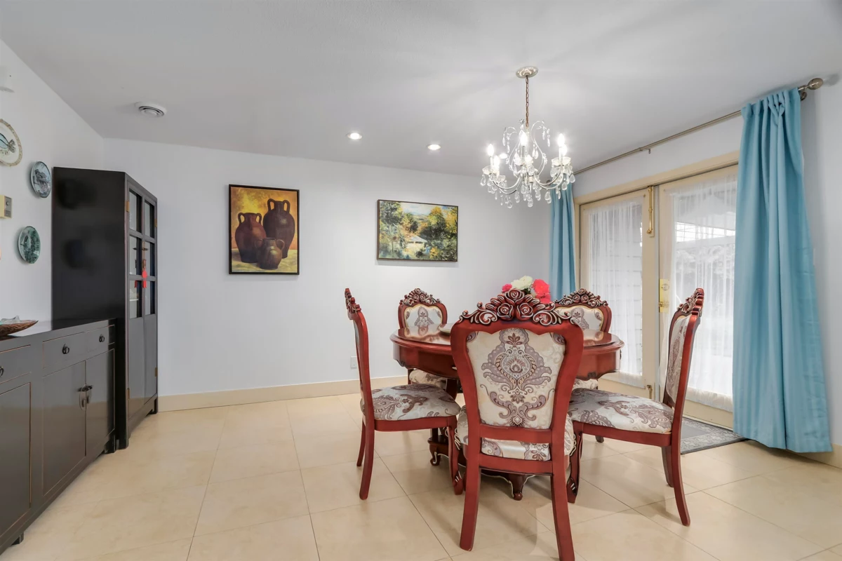 Primary Bathroom Photo of 7680 Cheviot Place, Richmond, BC