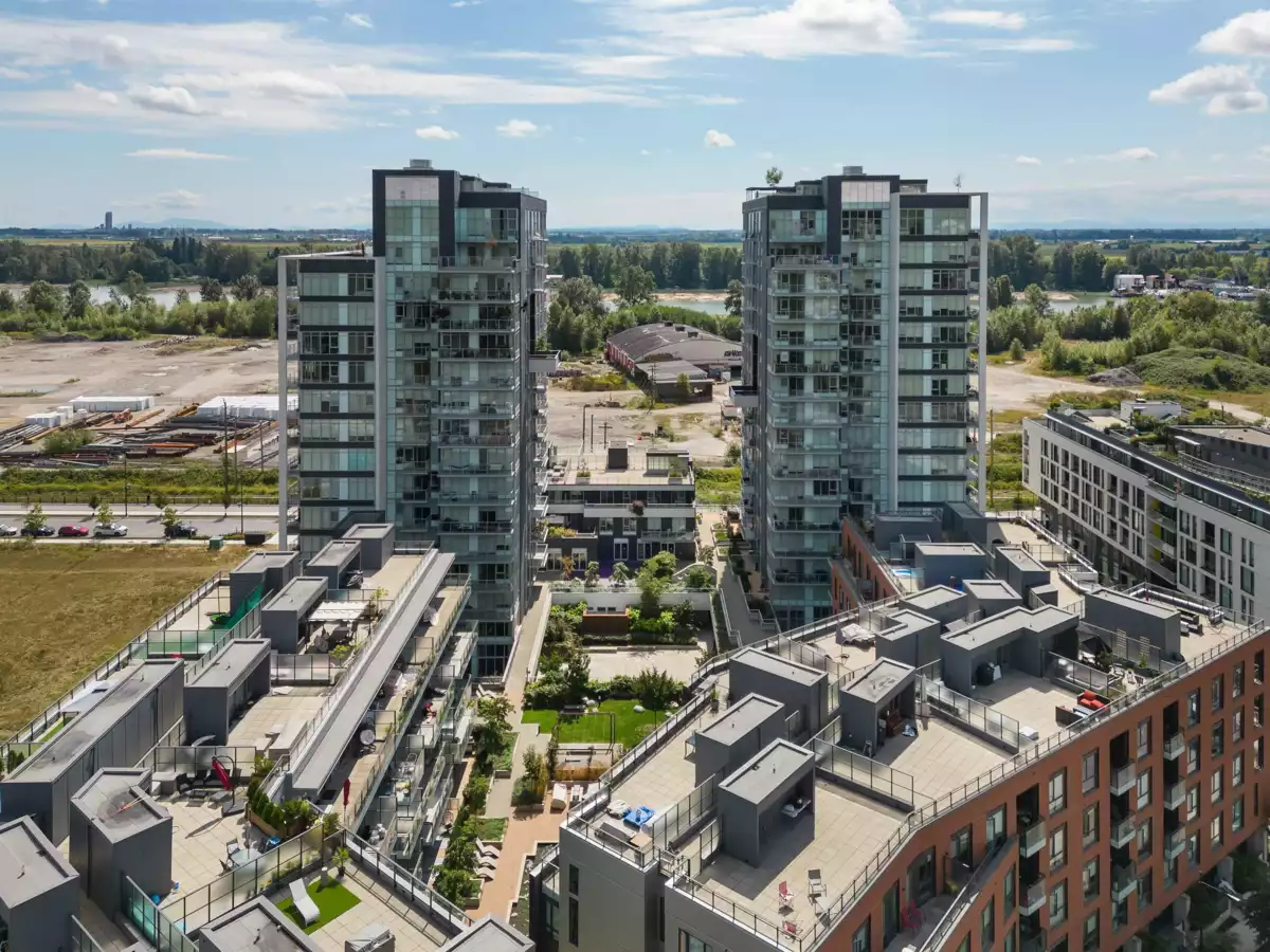 Outdoor Kitchen Photo of 309 3588 Sawmill Crescent, Vancouver, BC