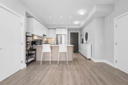 Kitchen Island Photo of 309 3588 Sawmill Crescent, Vancouver, BC