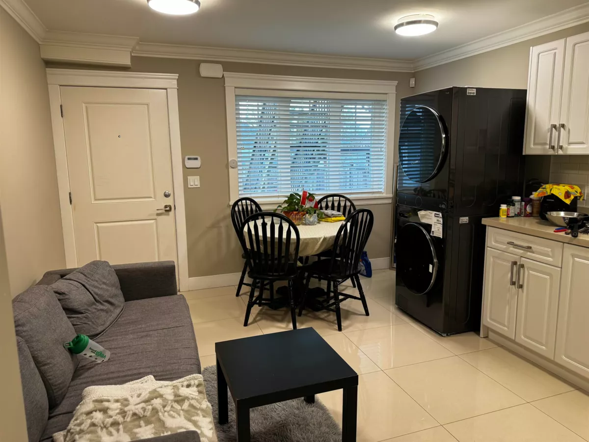 Breakfast Nook Photo of 1865 E 37th Avenue, Vancouver, BC