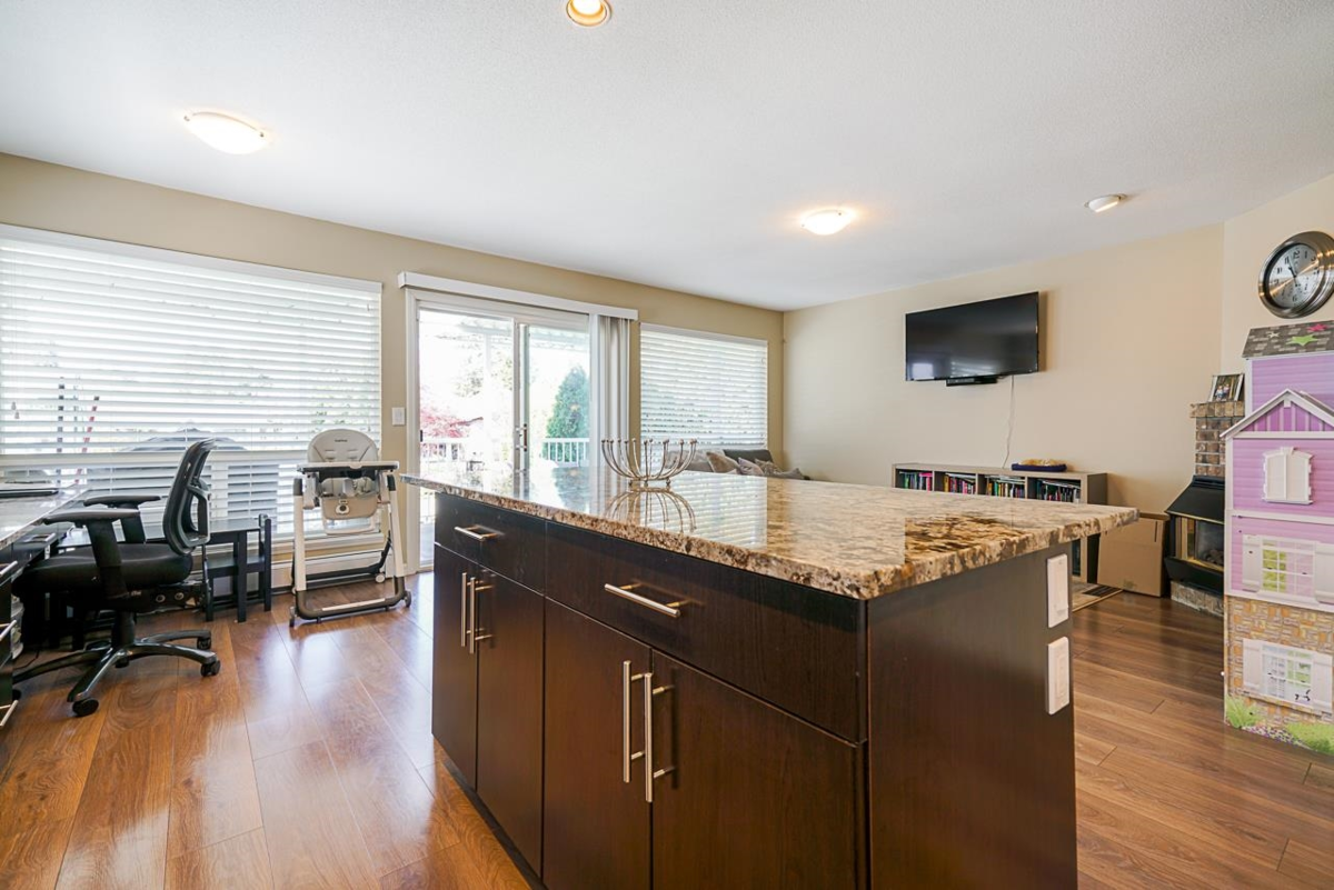 Bedroom 2 Photo of 2155 156 Street, Surrey, BC