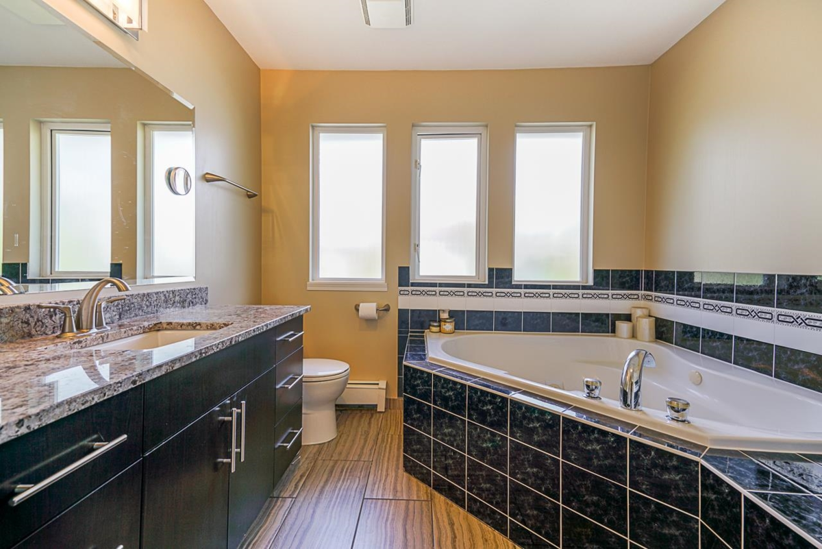 Bedroom 4 Photo of 2155 156 Street, Surrey, BC