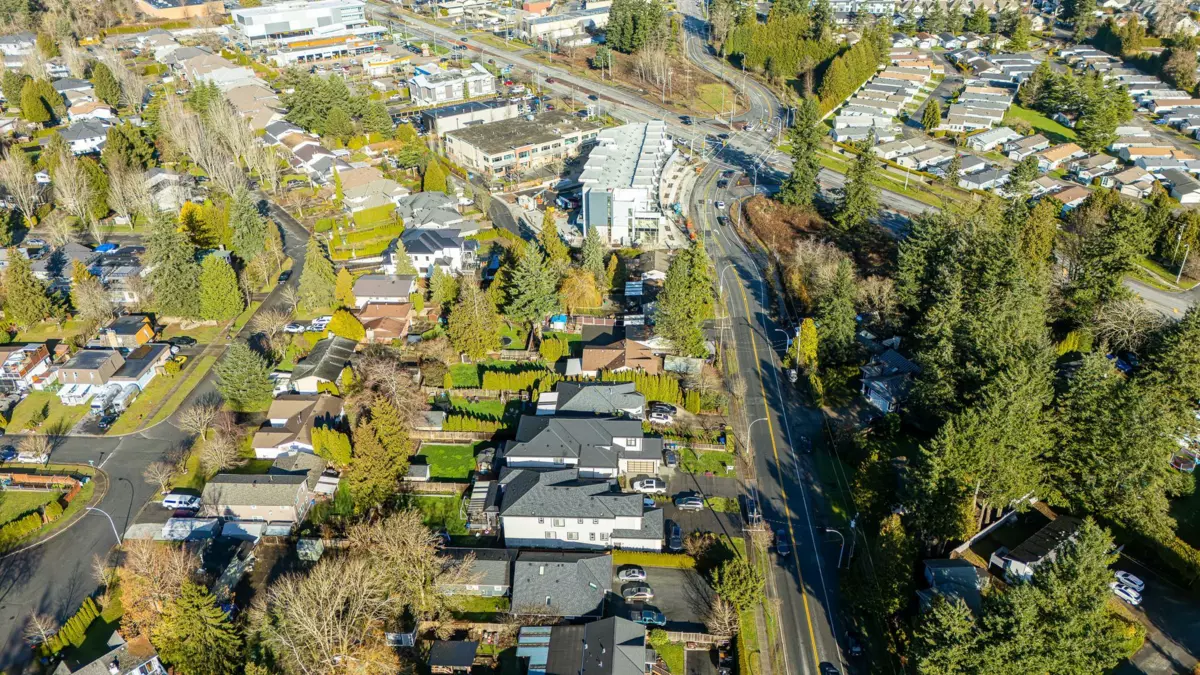 Community Amenities Photo (Clubhouse) of 2155 156 Street, Surrey, BC