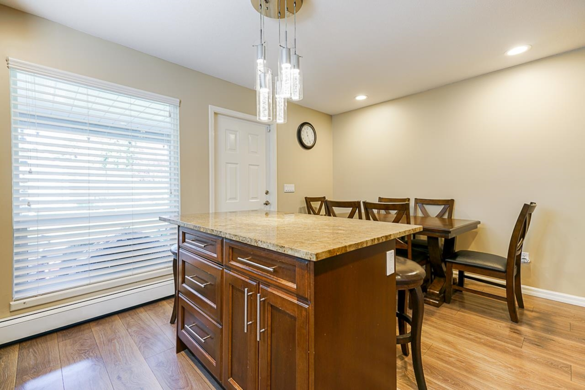 Hallway Photo of 2155 156 Street, Surrey, BC