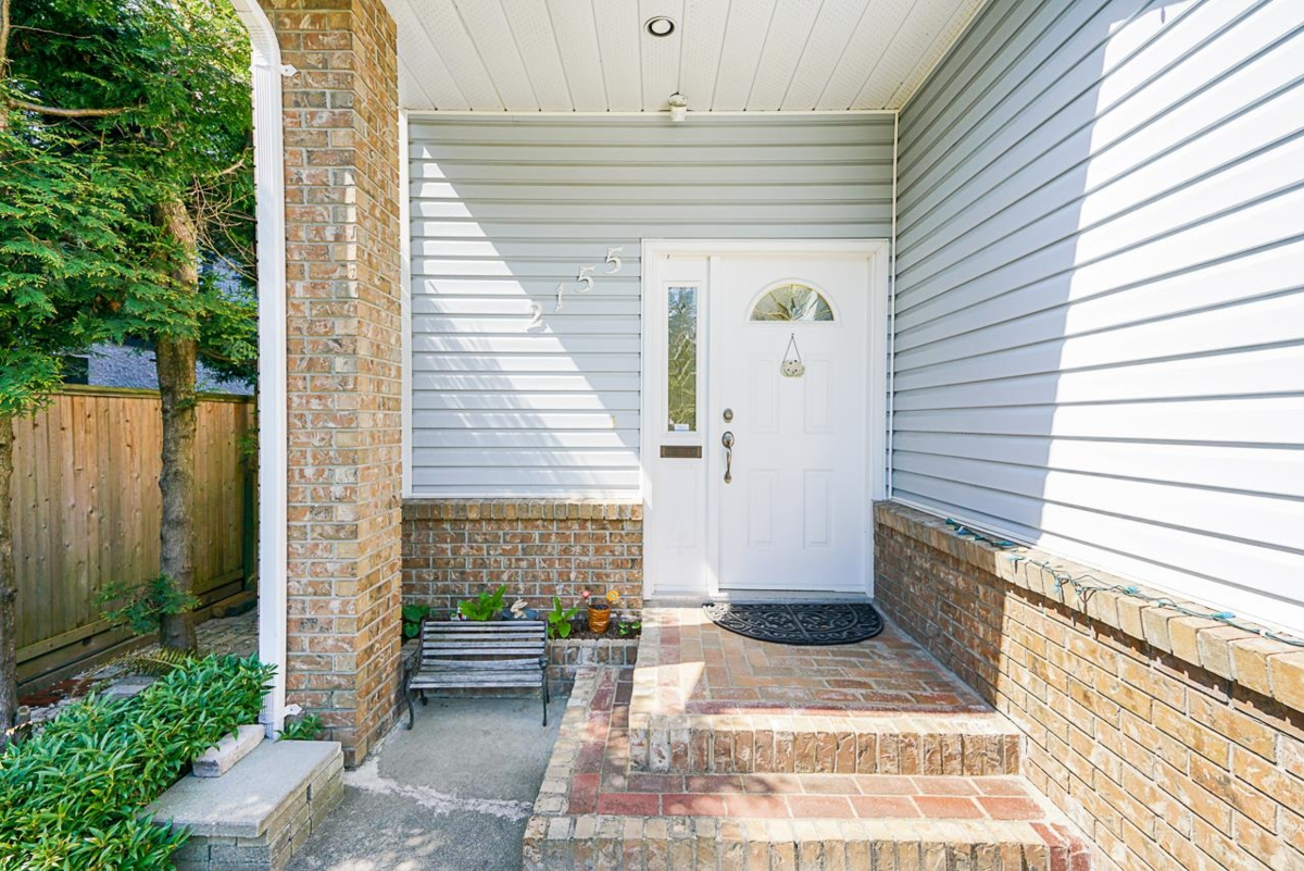 Living Room Photo of 2155 156 Street, Surrey, BC