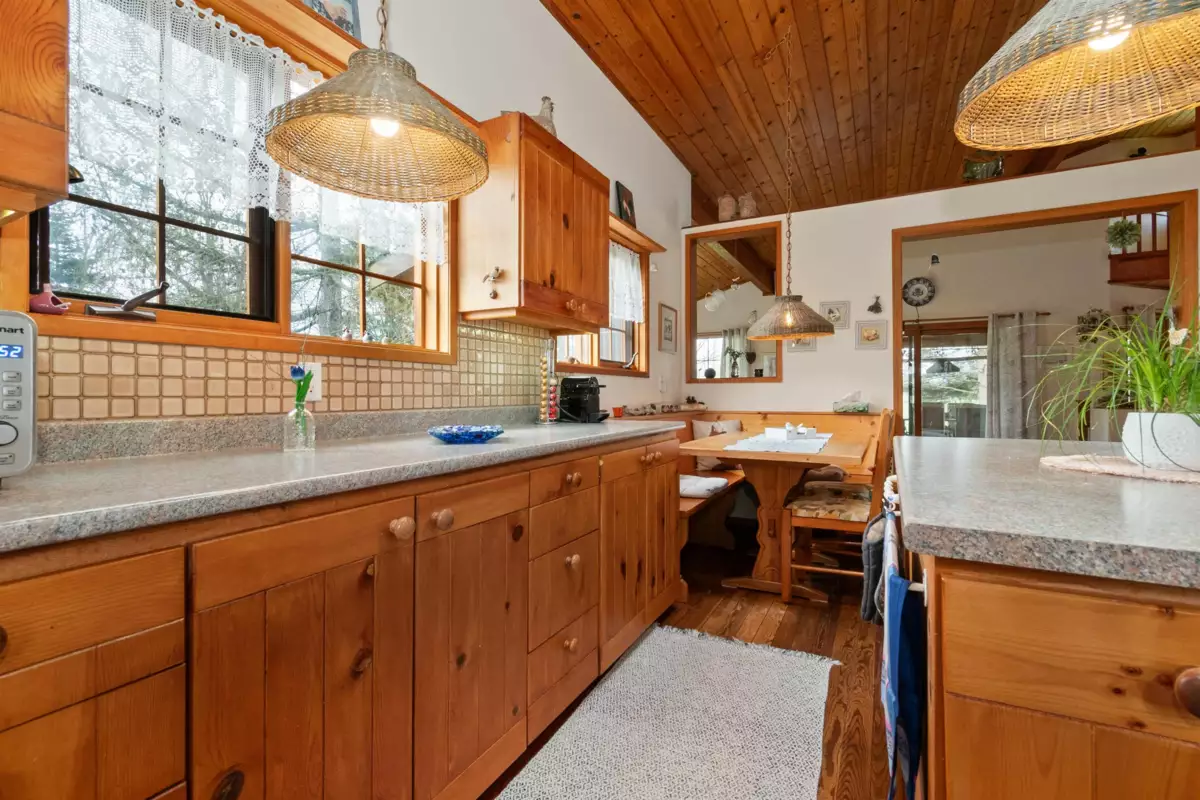 Backyard Photo of 9495 Ford Road, Rosedale, BC