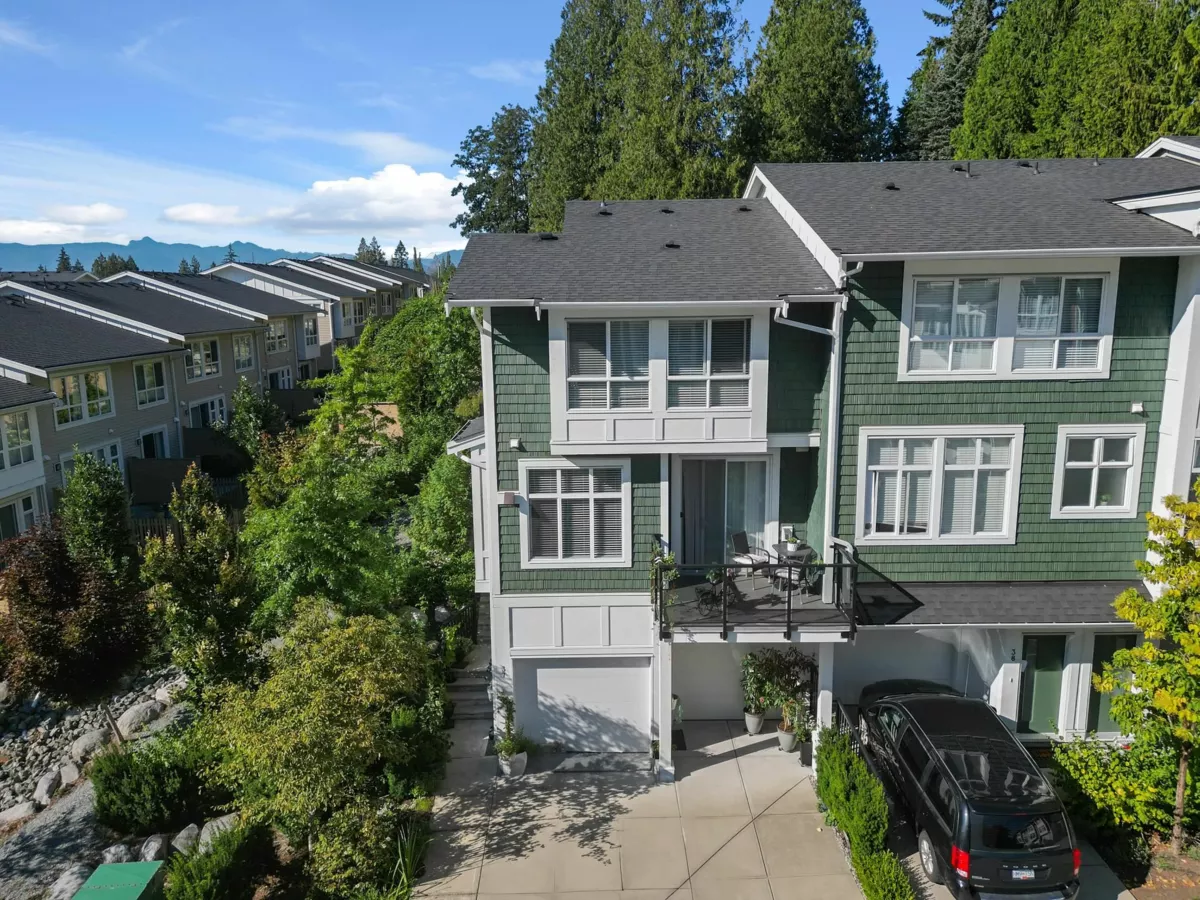 Basement Recreation Room Photo of 37 24108 104 Avenue, Maple Ridge, BC