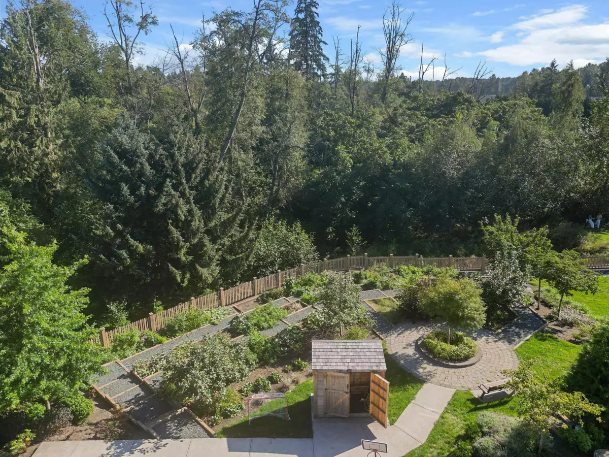 Fitness Center Photo Near 37 24108 104 Avenue, Maple Ridge, BC