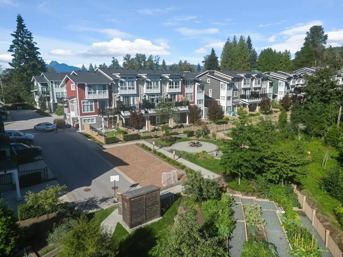 Neighborhood Park Photo Near 37 24108 104 Avenue, Maple Ridge, BC