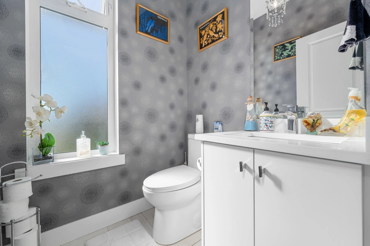 Swimming Pool Photo of 37 24108 104 Avenue, Maple Ridge, BC