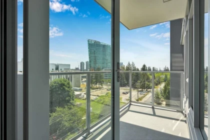 Office / Den Photo of 508 13350 Central Avenue, Surrey, BC