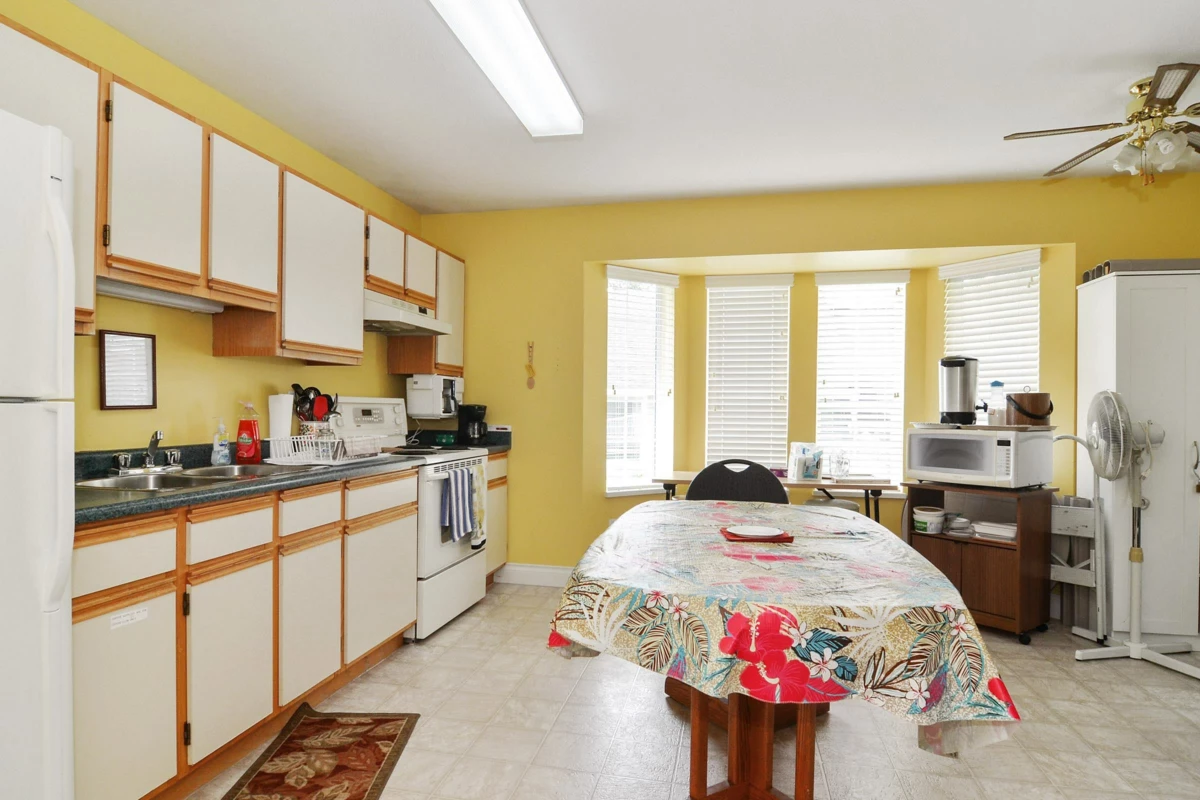 Entry Foyer Photo of 61 20554 118th Avenue, Maple Ridge, BC