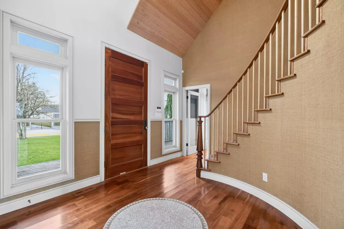 Kitchen Photo of 11520 Blundell Road, Richmond, BC