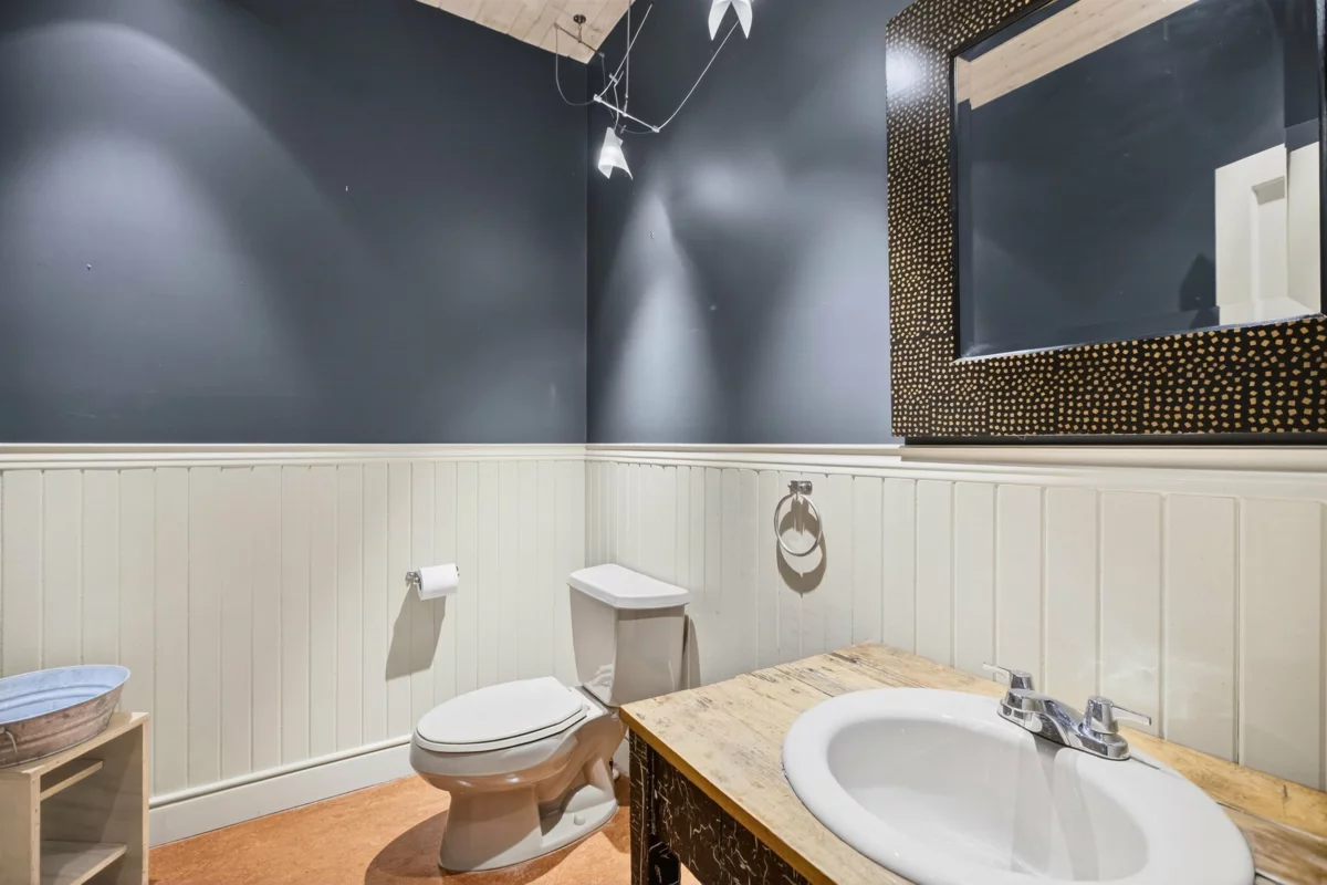 Outdoor Patio Photo of 11520 Blundell Road, Richmond, BC