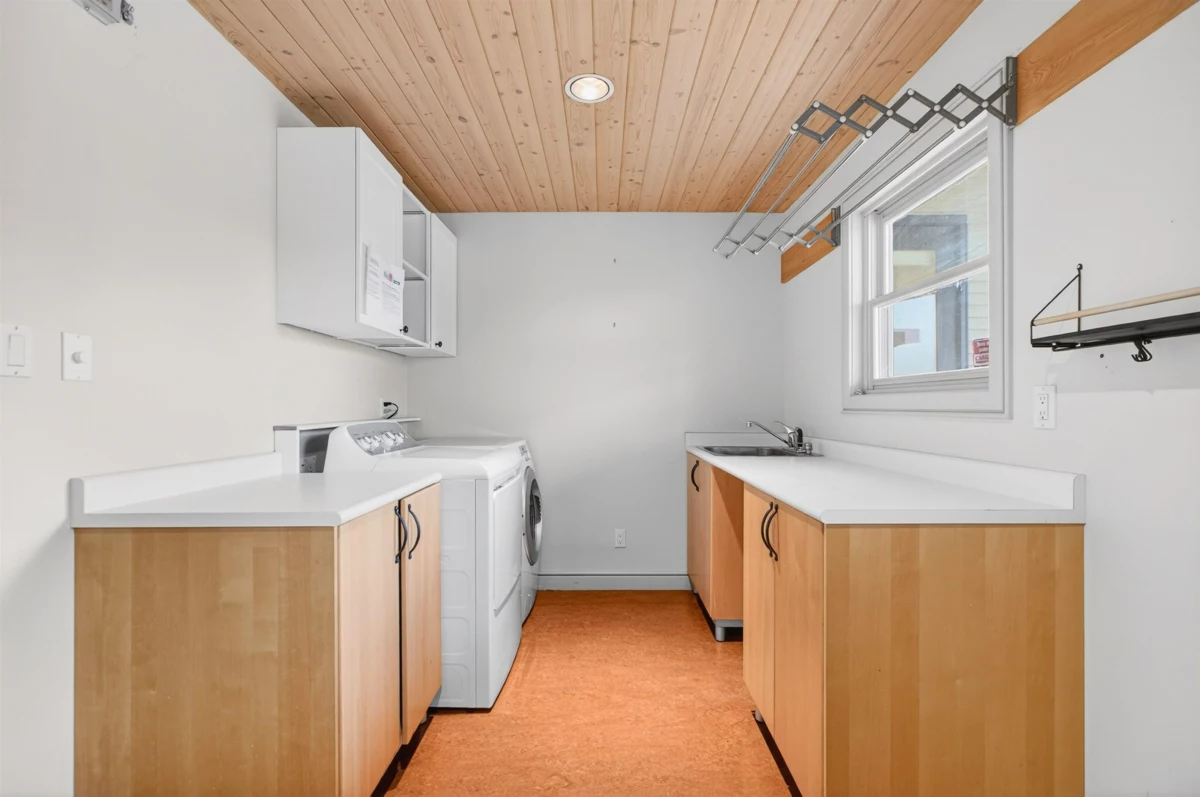 Staircase Photo of 11520 Blundell Road, Richmond, BC