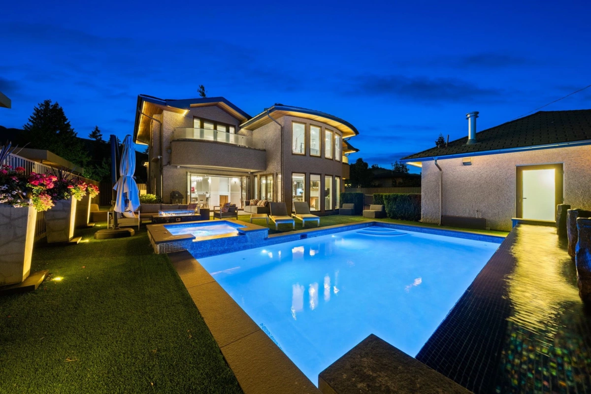 Bedroom 4 Photo of 2809 Edgemont Boulevard, North Vancouver, BC