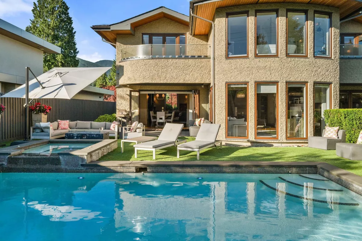 Exterior Rear Photo of 2809 Edgemont Boulevard, North Vancouver, BC