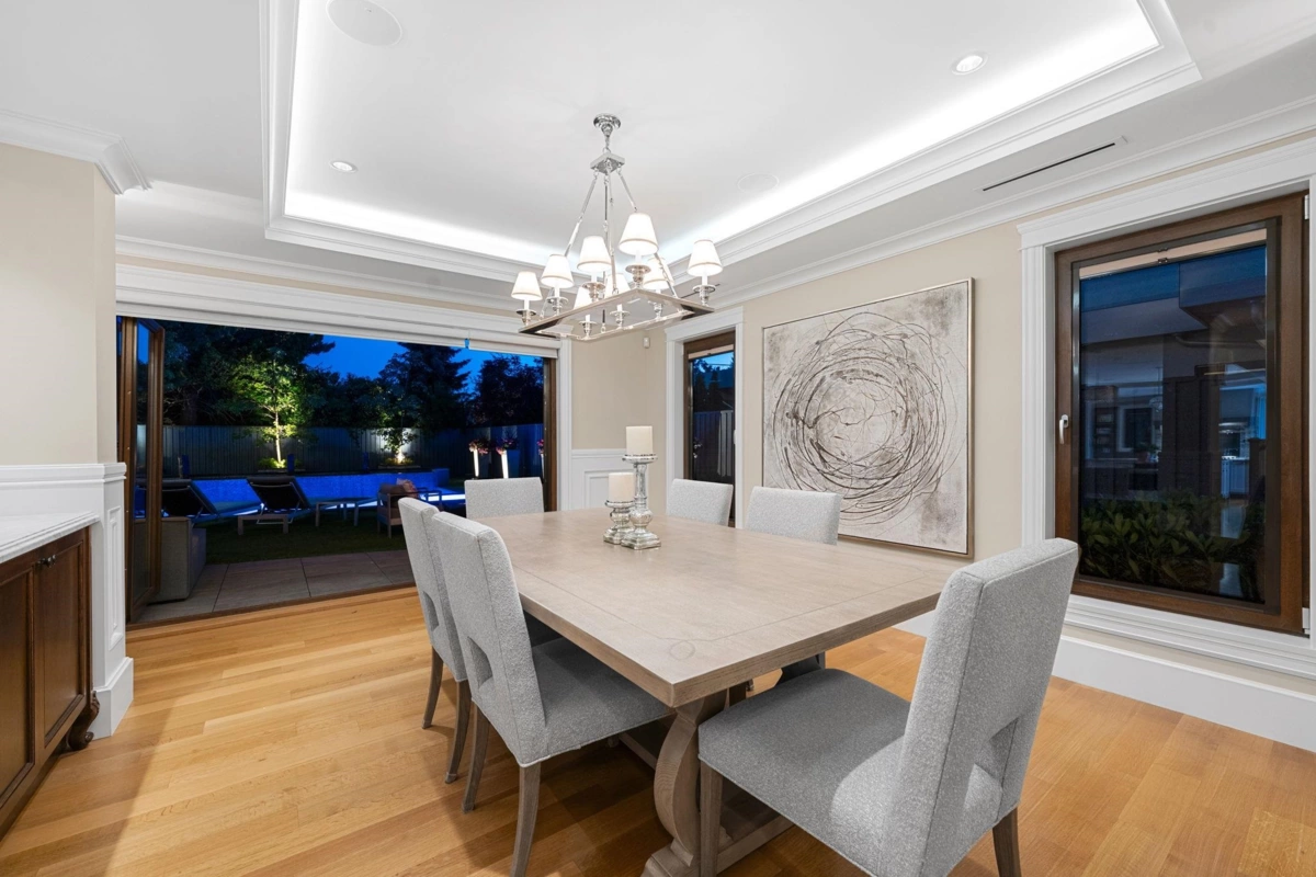 Mudroom Photo of 2809 Edgemont Boulevard, North Vancouver, BC