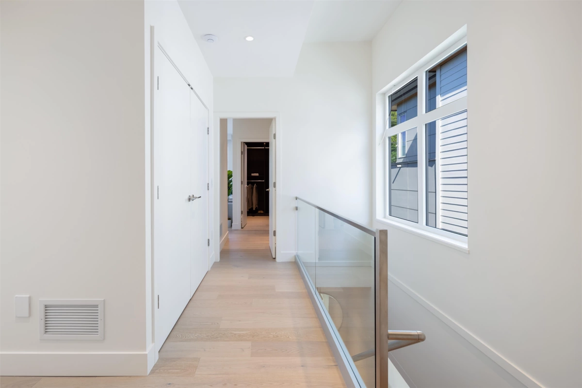 Breakfast Nook Photo of 598 Arthur Erickson Place, West Vancouver, BC