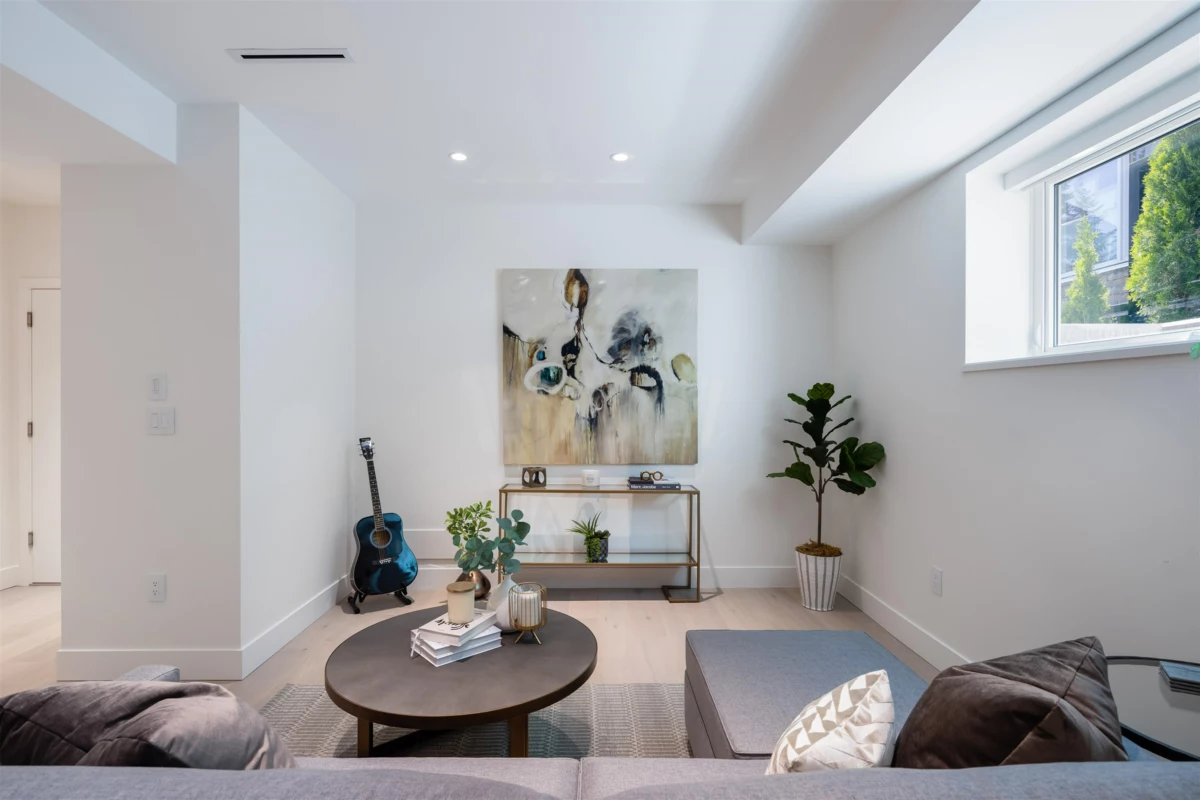 Laundry Room Photo of 598 Arthur Erickson Place, West Vancouver, BC
