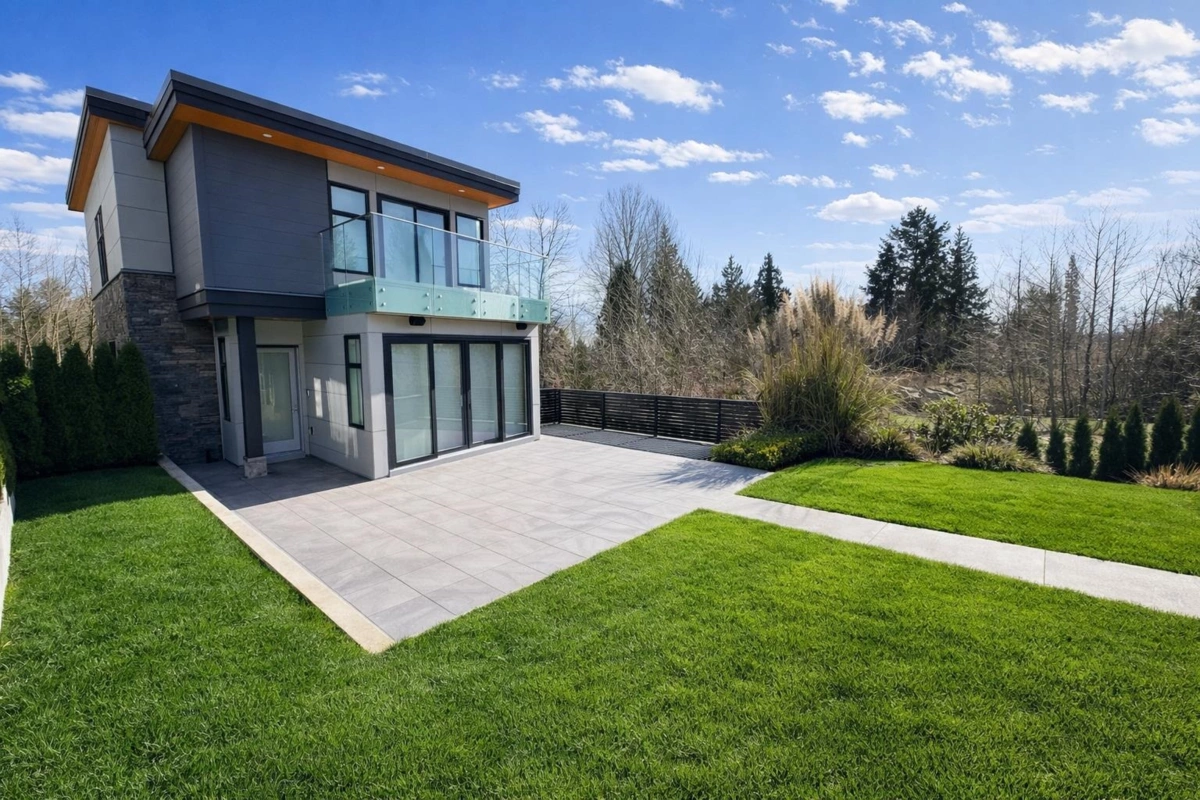 Living Room Photo of 598 Arthur Erickson Place, West Vancouver, BC