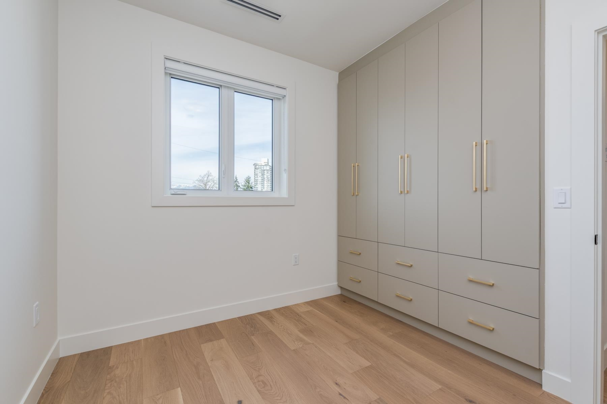 Basement Recreation Room Photo of 1 2263 E 35th Avenue, Vancouver, BC