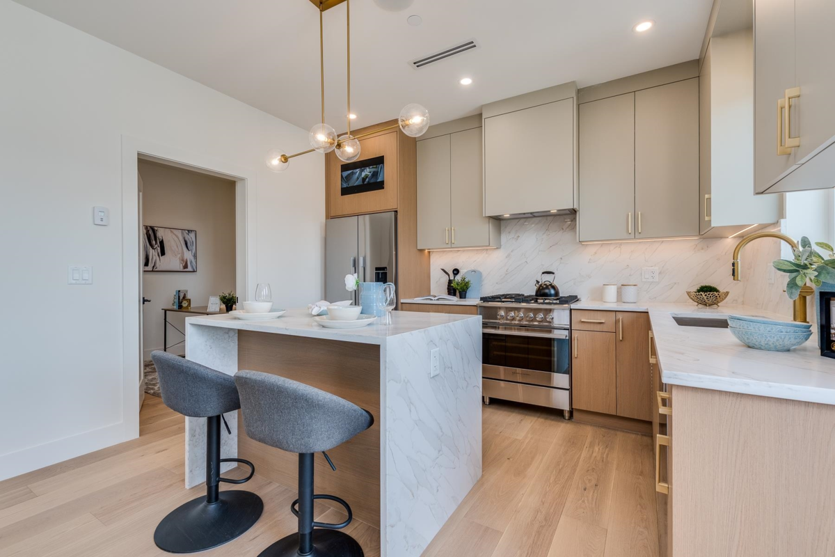 Pantry Photo of 1 2263 E 35th Avenue, Vancouver, BC