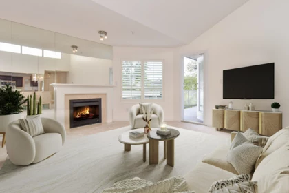 303 15255 18 Avenue, Surrey, BC, King George Corridor — 2 bed apartment/condo for sale