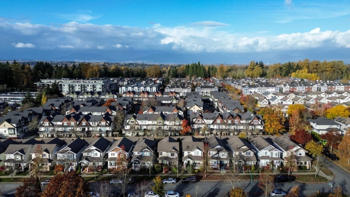 Fitness Center Photo Near 18871 71 Avenue, Surrey, BC