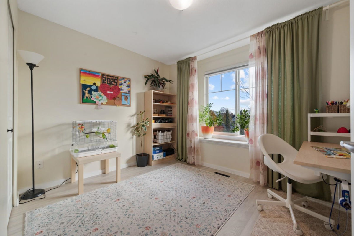 Outdoor Deck Photo of 18871 71 Avenue, Surrey, BC