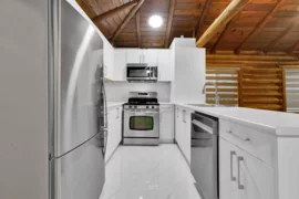 1370 Prairie Avenue, Port Coquitlam, BC