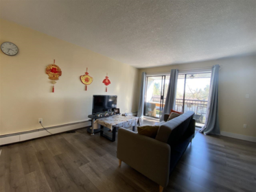 312 13977 74 Avenue, Surrey, BC