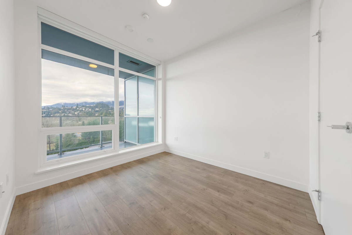 Primary Bedroom Photo of 1207 200 Klahanie Court, West Vancouver, BC