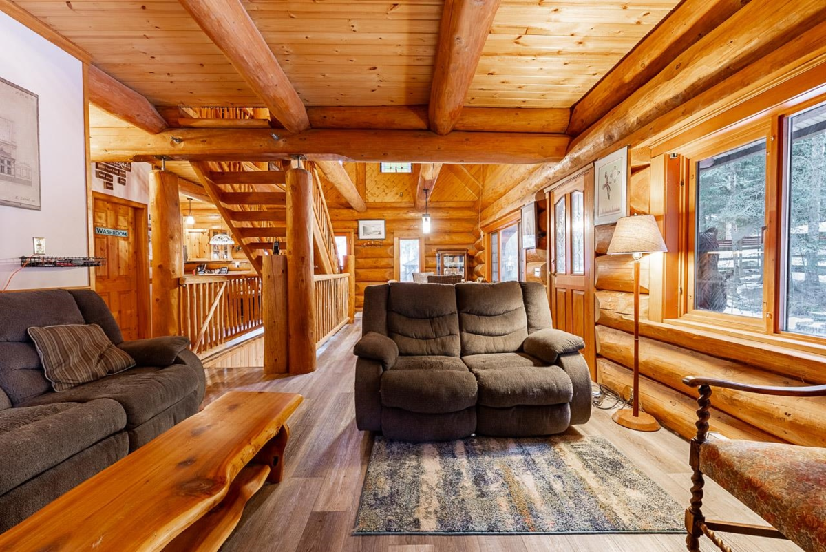 Kitchen Photo of 71692 Cone Court, Sunshine Valley, BC