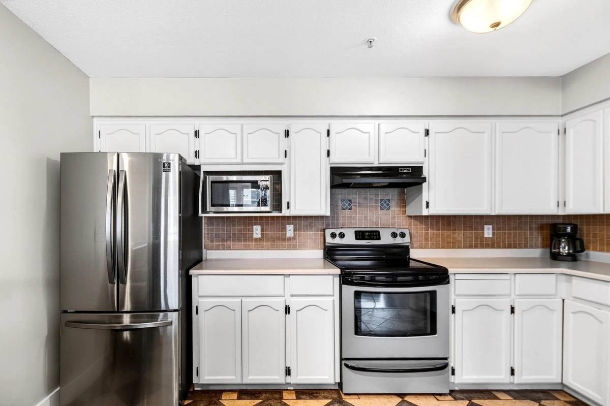 Pantry Photo of 101 22275 123 Avenue, Maple Ridge, BC